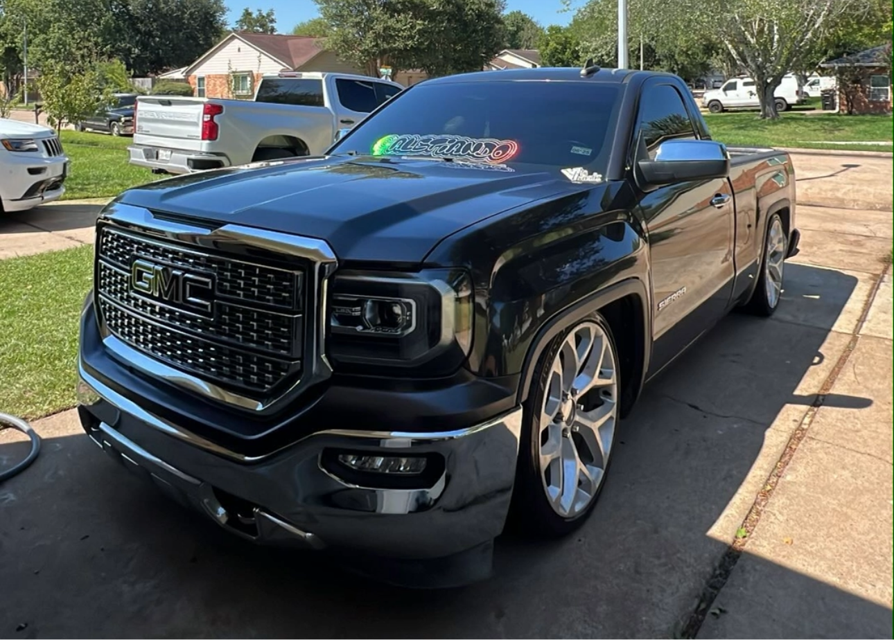 Black/ holographic v2 windshield