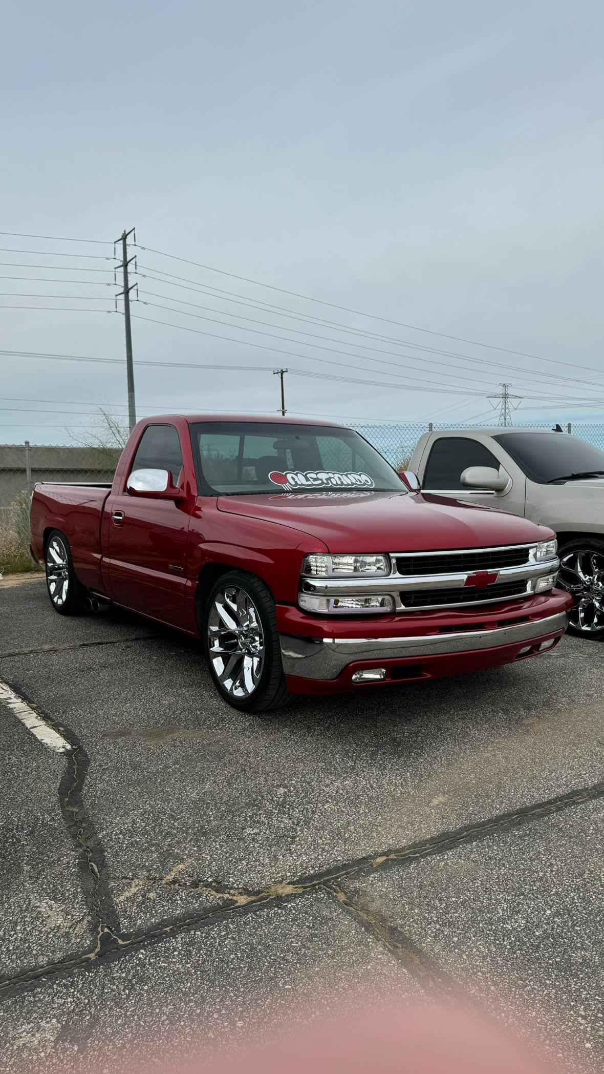 Chrome red/ chrome letters windshield